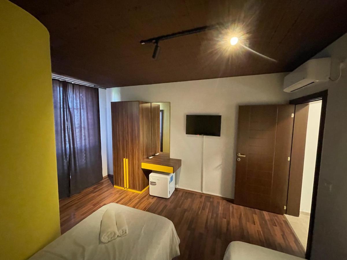 Hotel Hiserra بريزرن المظهر الخارجي الصورة