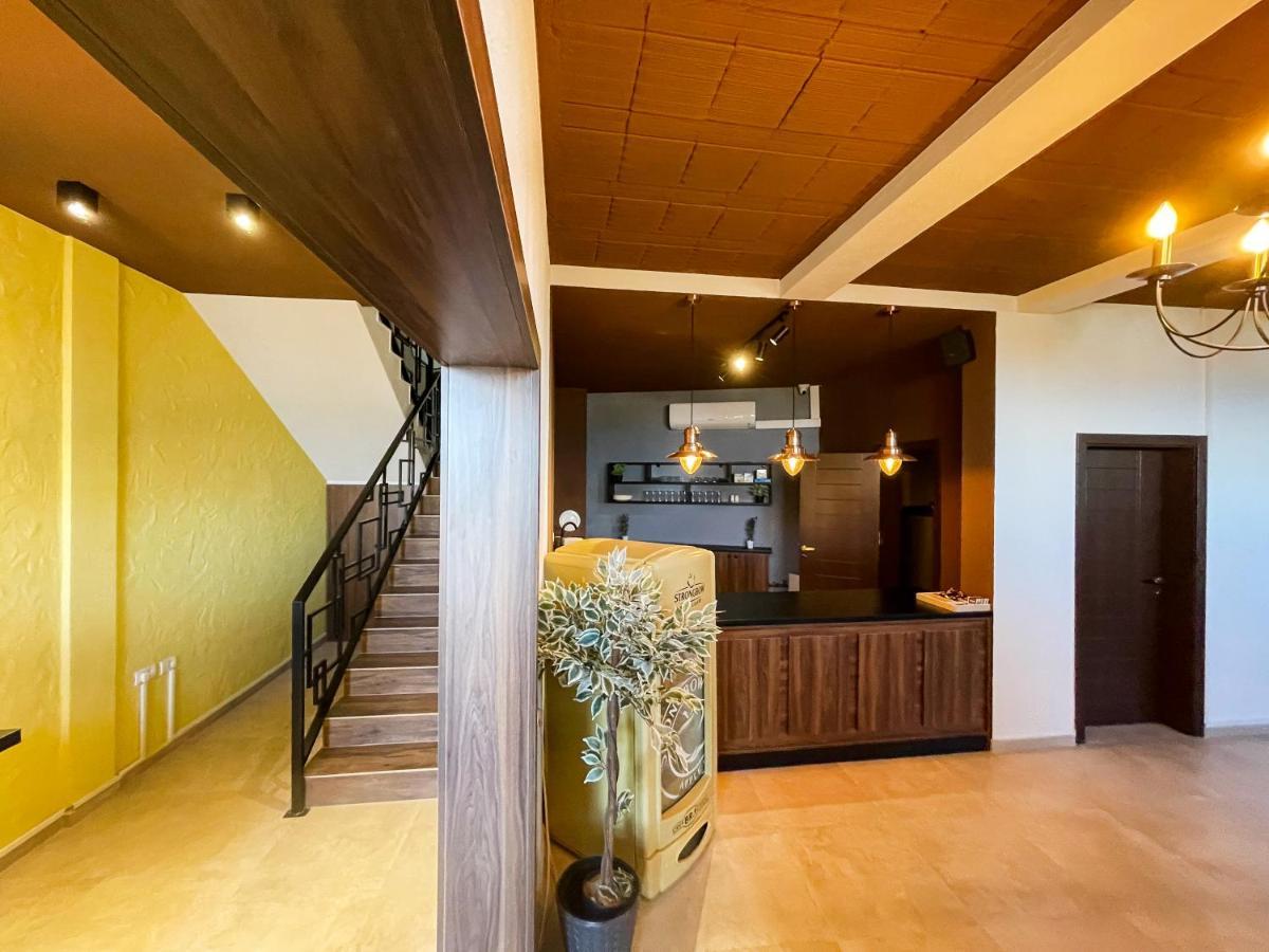 Hotel Hiserra بريزرن المظهر الخارجي الصورة