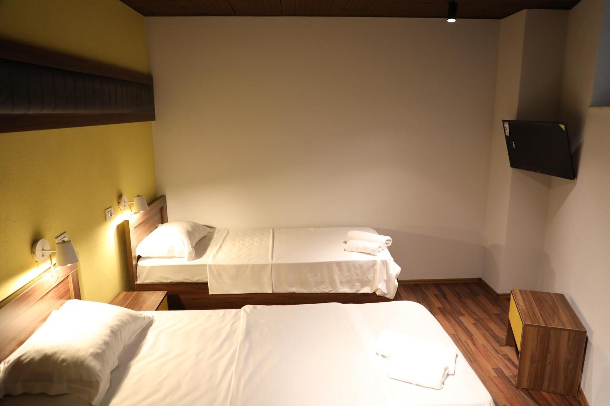 Hotel Hiserra بريزرن المظهر الخارجي الصورة