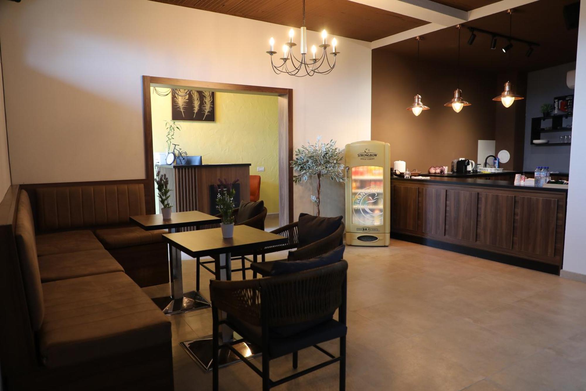Hotel Hiserra بريزرن المظهر الخارجي الصورة