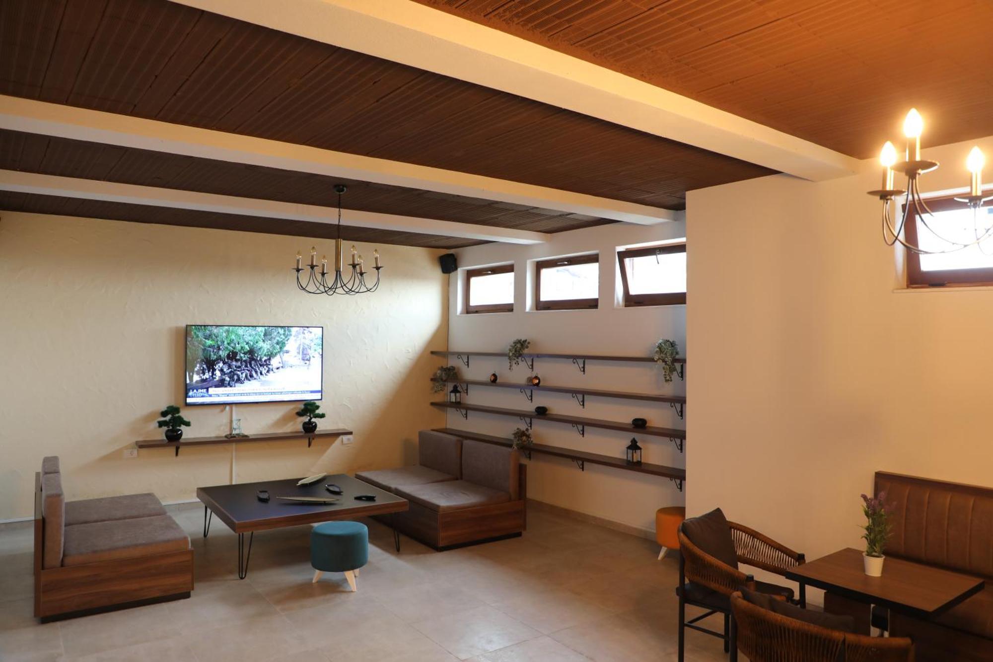 Hotel Hiserra بريزرن المظهر الخارجي الصورة